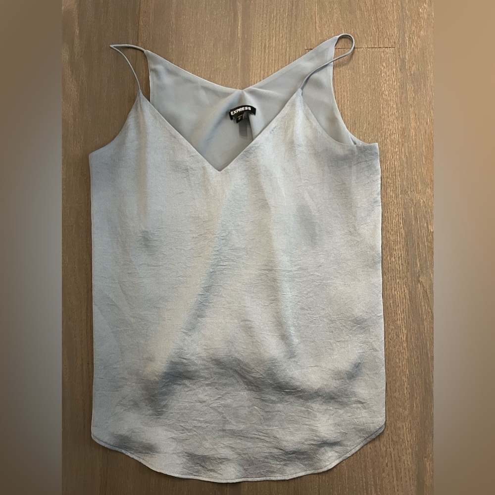 Express Blouses - Picture 4 of 4